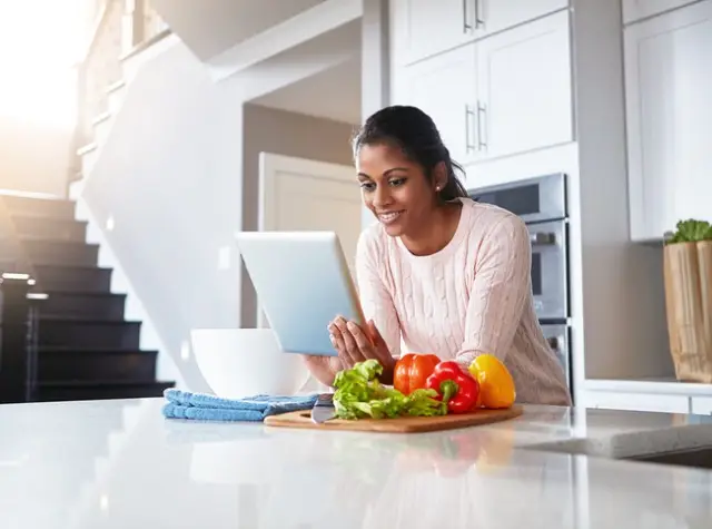 its-a-modern-day-kitchen-tool-picture-id825154846